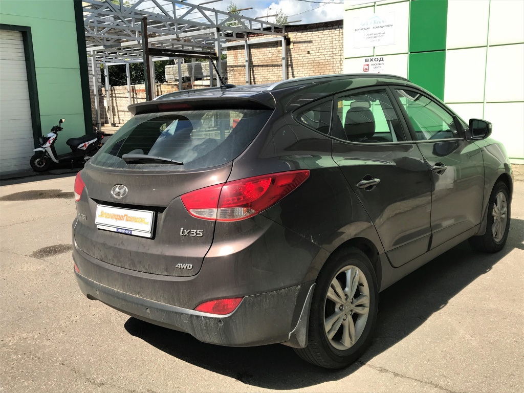 Тонирование стёкол автомобиля Hyundai IX-35 в Пушкино и в Королёве