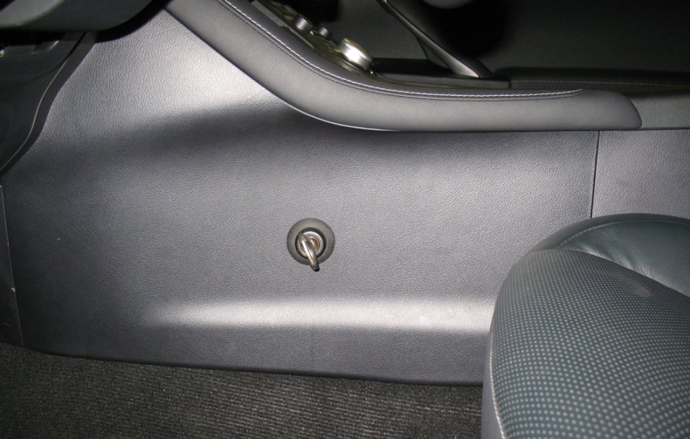 Замок на КПП для TOYOTA RAV4 /2015-2018/ Гарант Консул