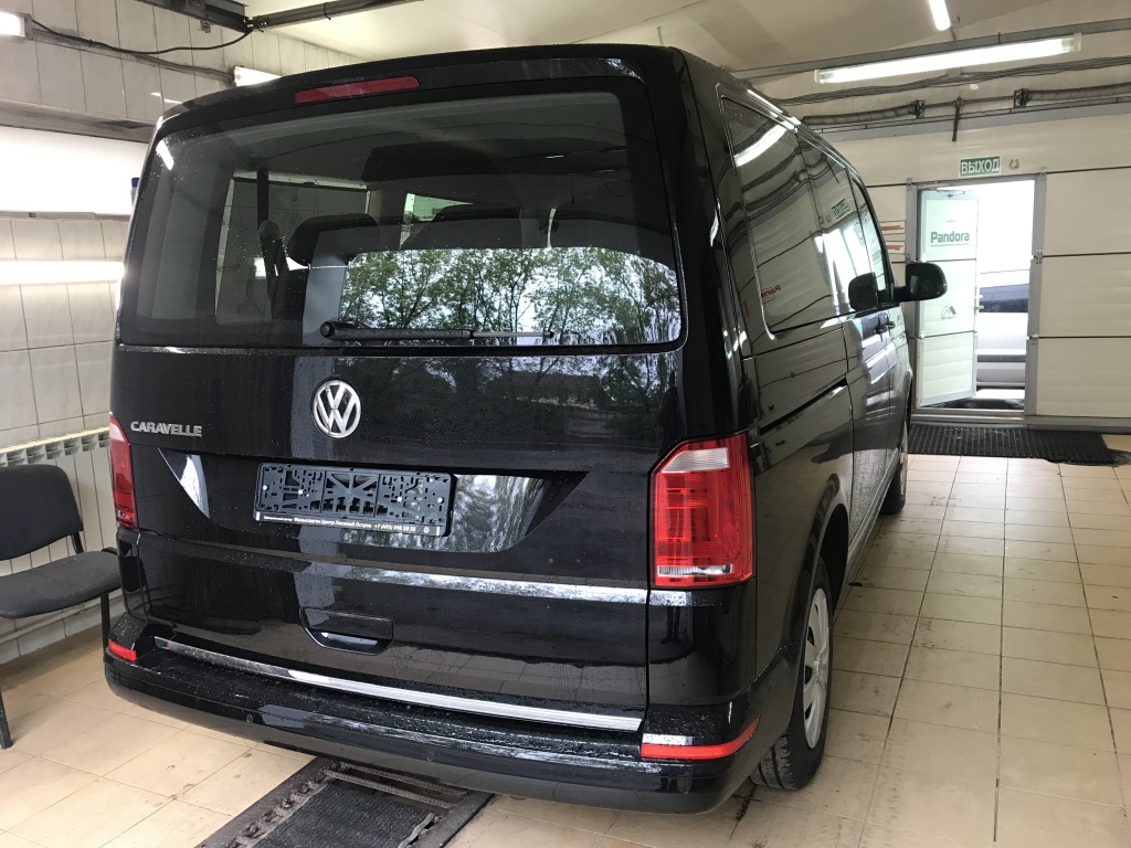 тонировка стёкол автомобиля Volkswagen Caravelle 2019 в Пушкино