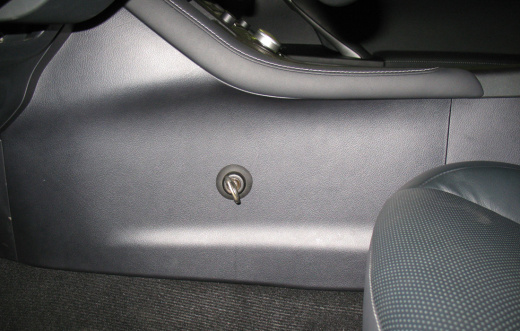 Замок на КПП для VOLKSWAGEN MULTIVAN /2009-2015/ Гарант Консул